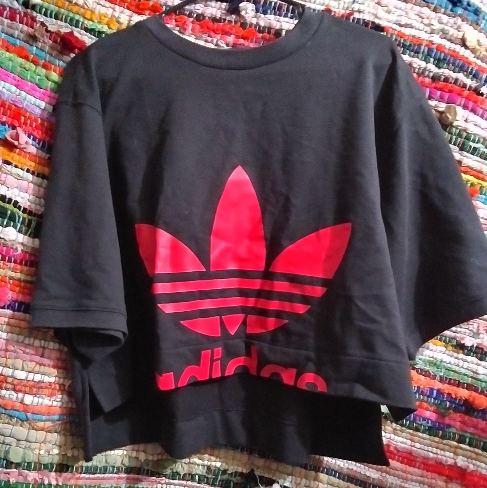 COPY - Adidas crop